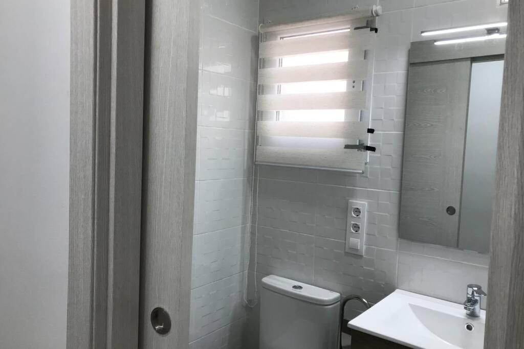 Apartamento Acogedor Casa Leonor Appartamento Enguera Esterno foto
