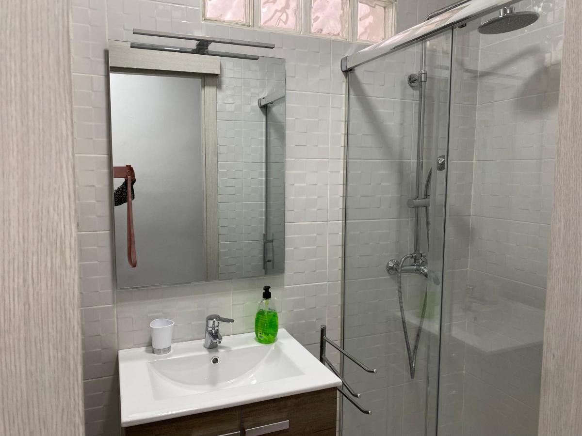Apartamento Acogedor Casa Leonor Appartamento Enguera Esterno foto